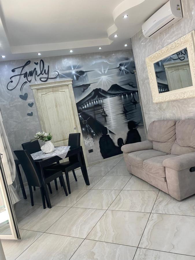 Mare Fuori Appartment Napoli Bagian luar foto